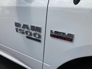2024 RAM 1500 Classic TRADESMAN CREW CAB 4X4 5&#39;7&#39; BOX