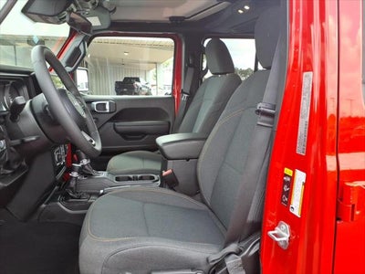 2025 Jeep Wrangler 4-Door Summit 4x4