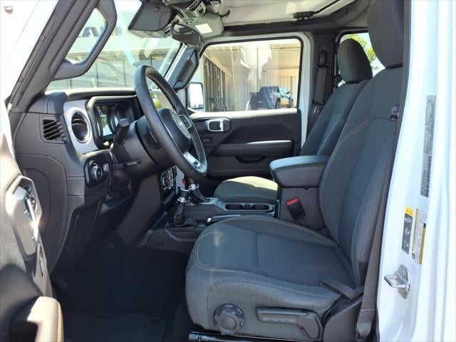 2025 Jeep Wrangler 4-Door Sahara 4x4