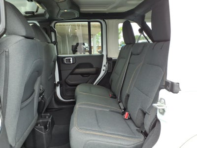 2025 Jeep Wrangler 4-Door Sahara 4x4