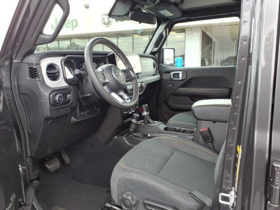 2025 Jeep Wrangler 4-Door Sahara 4x4