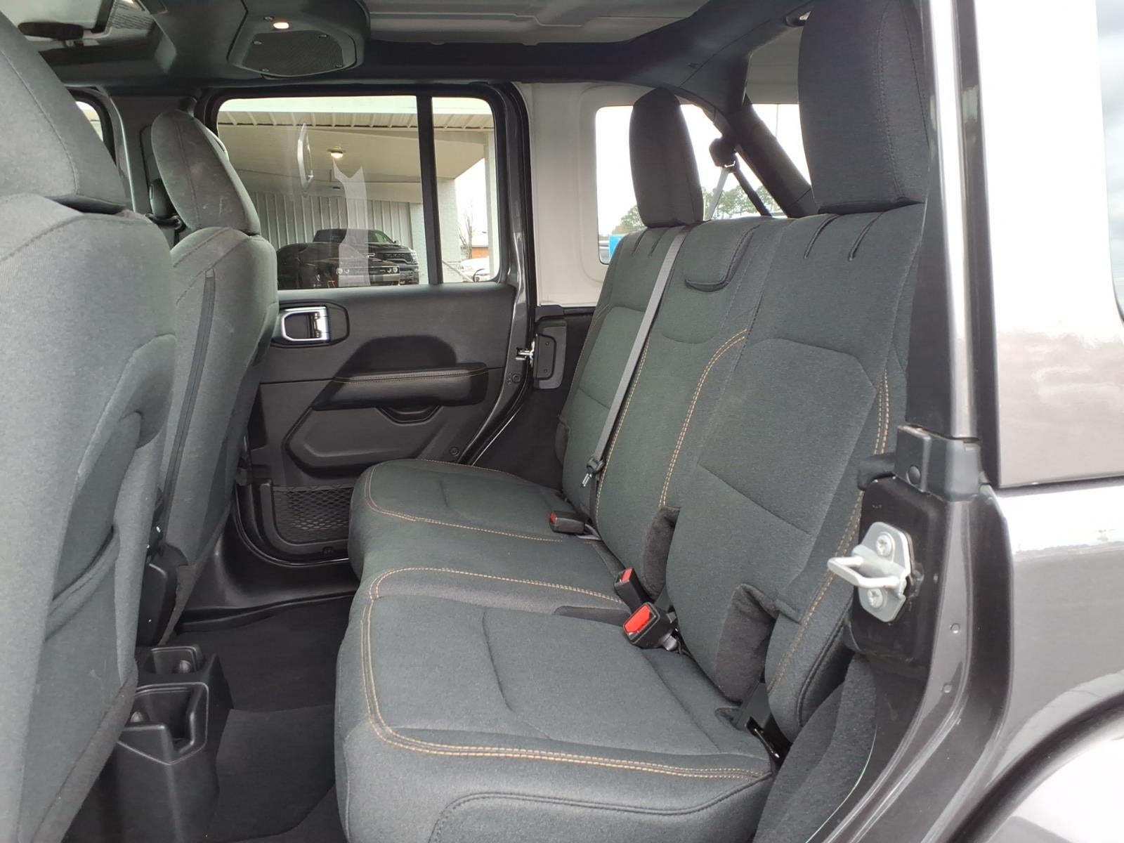 2025 Jeep Wrangler 4-Door Sahara 4x4