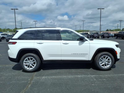 2026 Jeep Grand Cherokee GRAND CHEROKEE LAREDO X 4X2