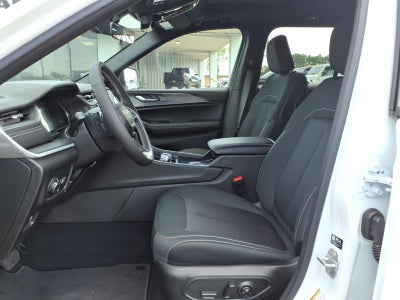2026 Jeep Grand Cherokee GRAND CHEROKEE LAREDO X 4X2