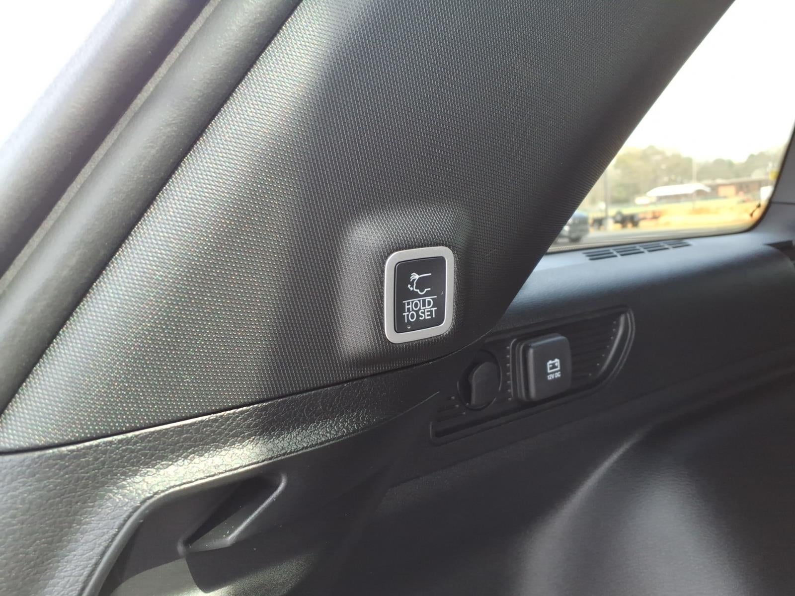 2026 Jeep Grand Cherokee GRAND CHEROKEE LAREDO X 4X2