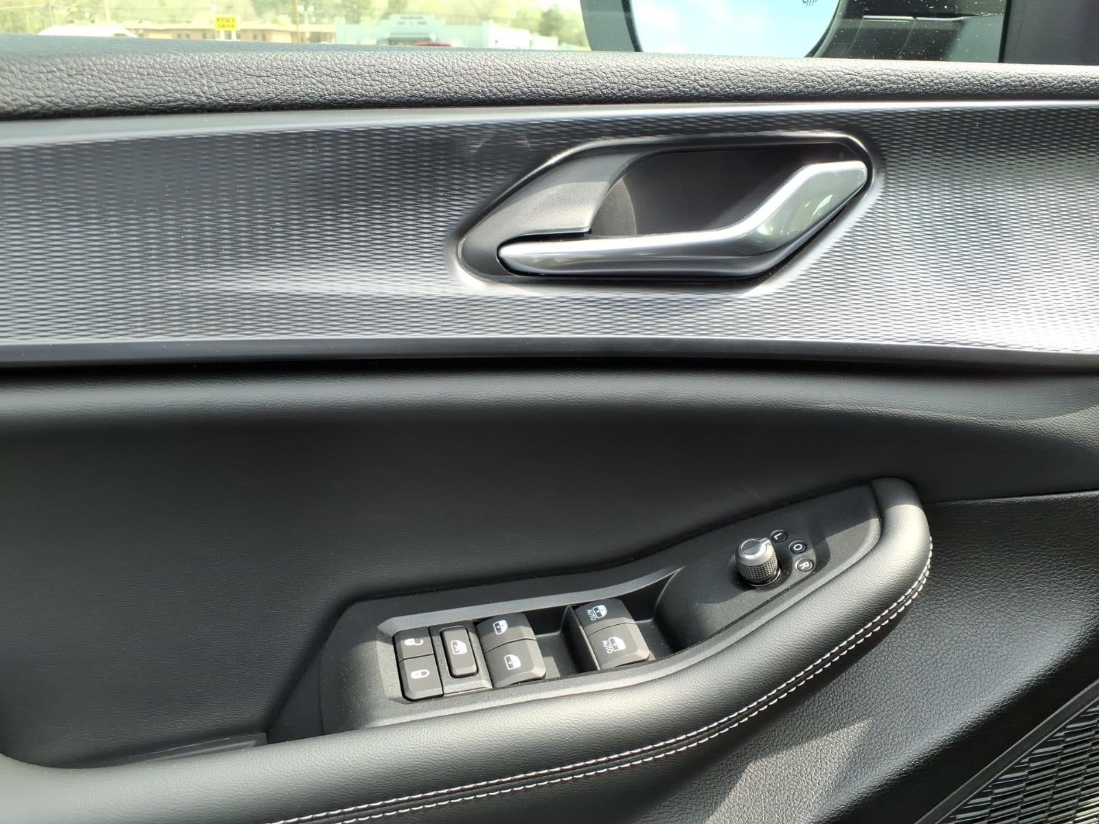 2026 Jeep Grand Cherokee GRAND CHEROKEE LAREDO X 4X2