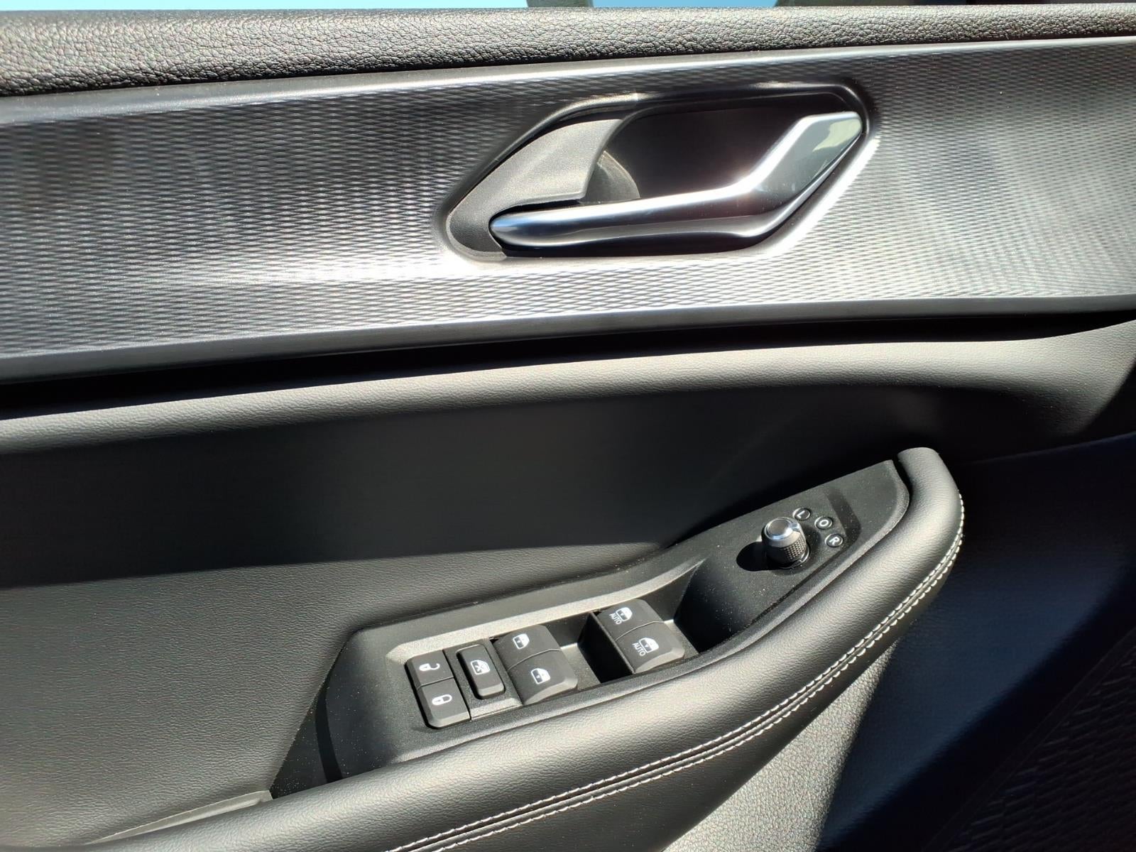 2026 Jeep Grand Cherokee GRAND CHEROKEE LAREDO 4X2