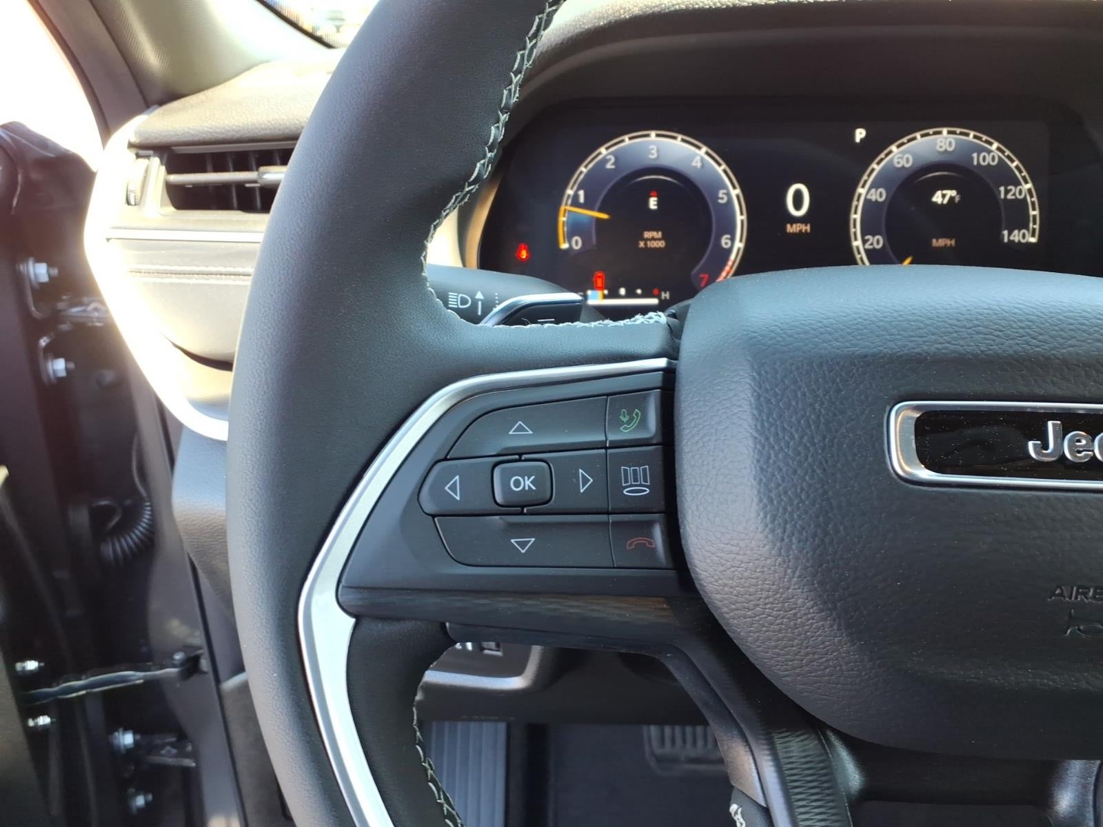 2026 Jeep Grand Cherokee GRAND CHEROKEE LAREDO 4X2