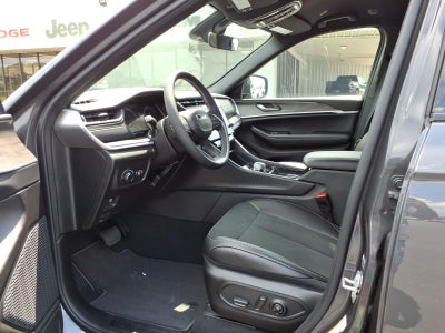 2026 Jeep Grand Cherokee GRAND CHEROKEE LAREDO ALTITUDE 4X2