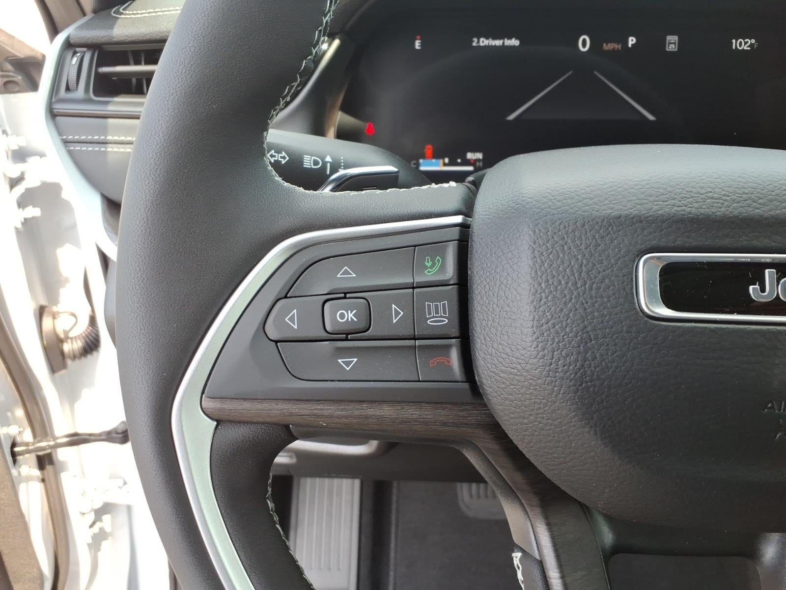 2026 Jeep Grand Cherokee GRAND CHEROKEE LAREDO ALTITUDE 4X2