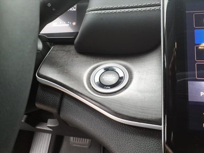 2023 Jeep Grand Cherokee Limited 4x2