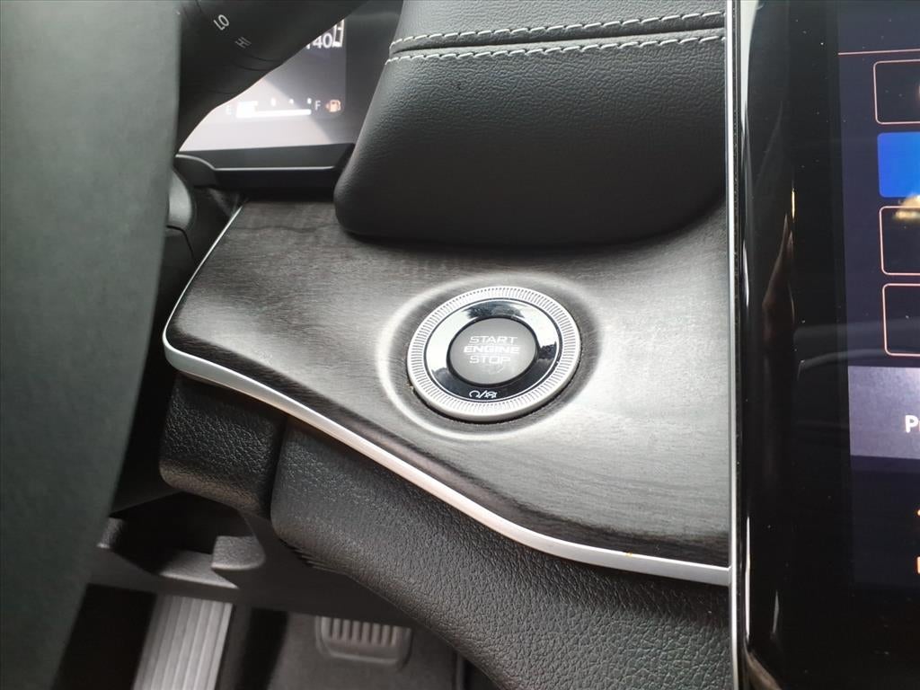 2023 Jeep Grand Cherokee Limited 4x2