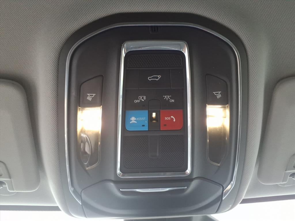 2023 Jeep Grand Cherokee Limited 4x2