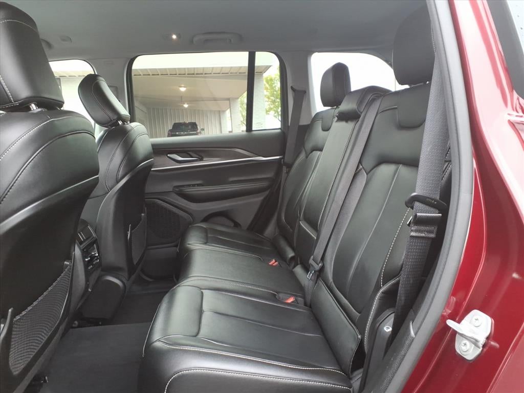 2023 Jeep Grand Cherokee Limited 4x2