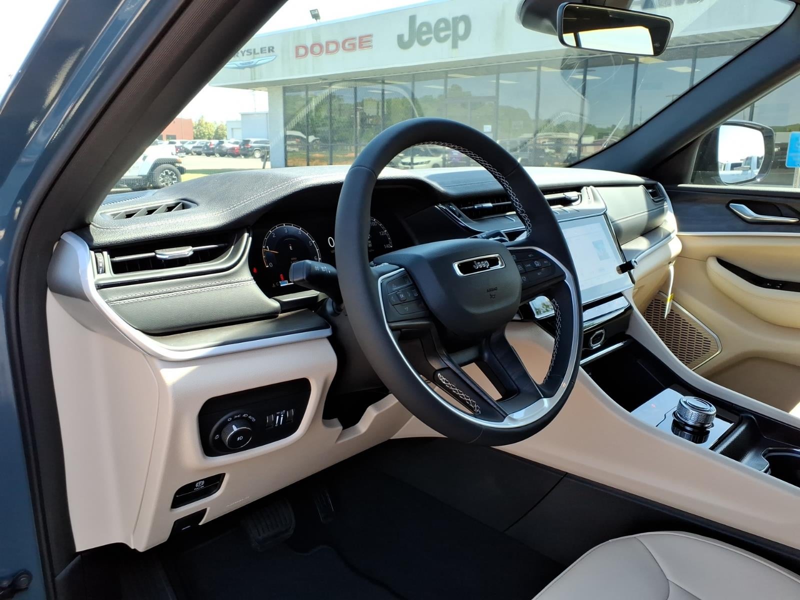 2026 Jeep Grand Cherokee GRAND CHEROKEE LIMITED 4X2