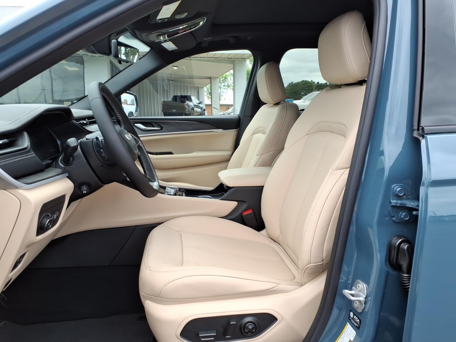 2026 Jeep Grand Cherokee GRAND CHEROKEE LIMITED 4X2