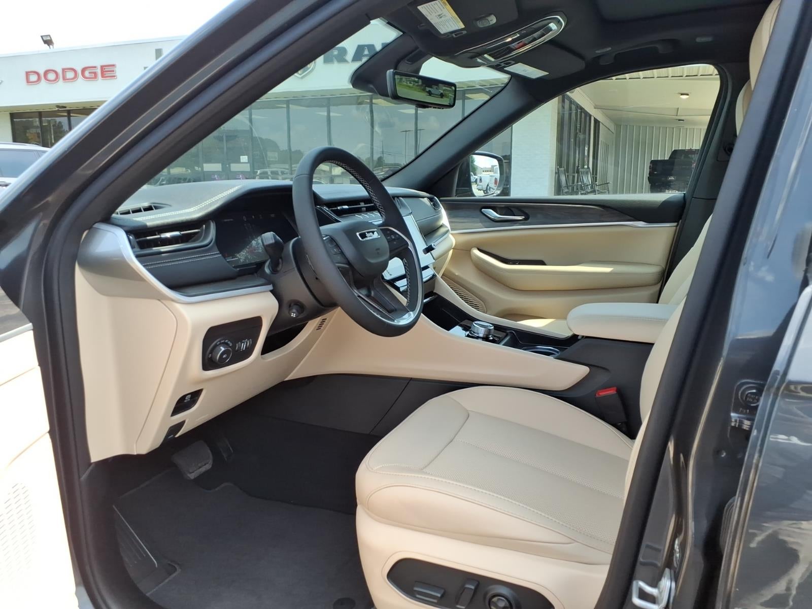 2026 Jeep Grand Cherokee GRAND CHEROKEE LIMITED 4X2