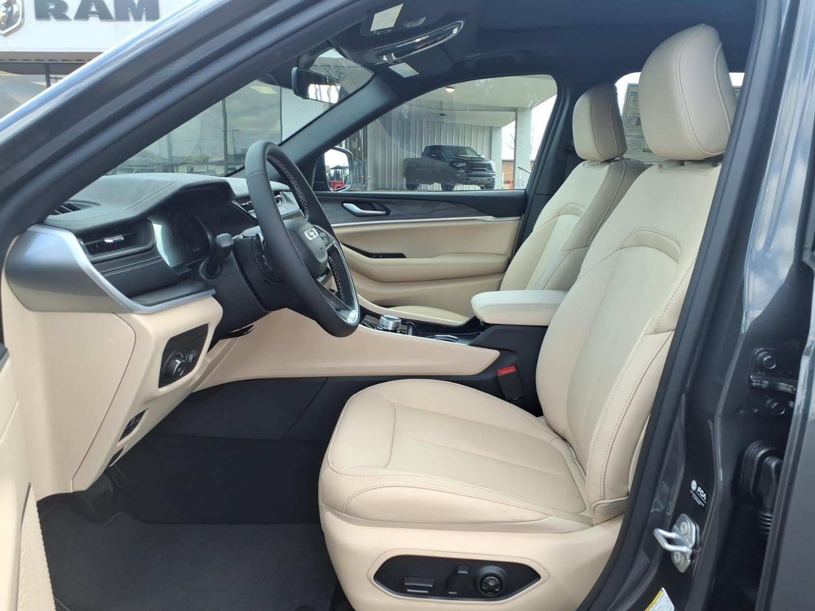 2026 Jeep Grand Cherokee GRAND CHEROKEE LIMITED 4X2