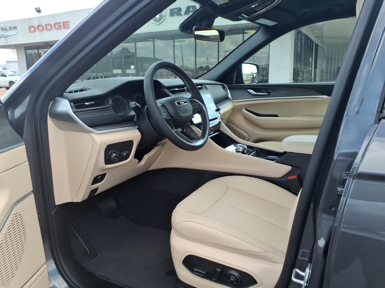 2026 Jeep Grand Cherokee GRAND CHEROKEE LIMITED 4X2