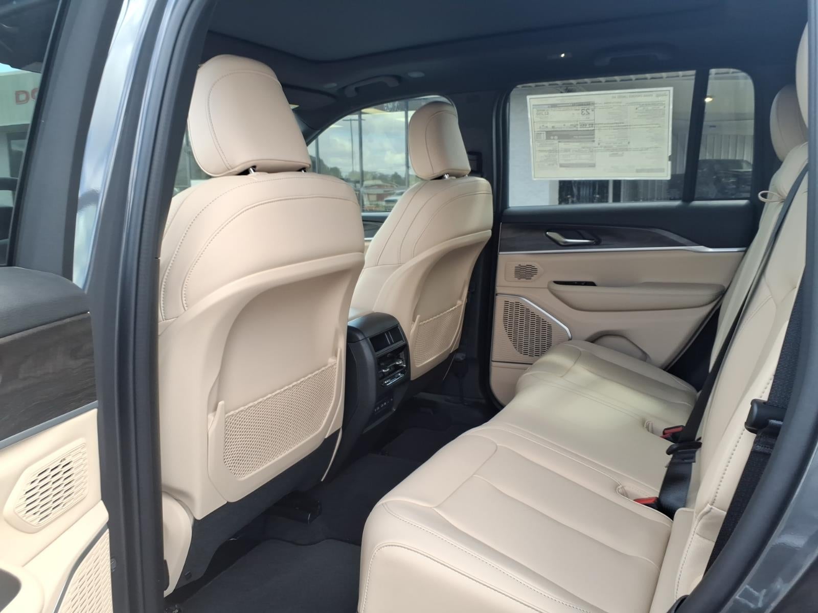 2026 Jeep Grand Cherokee GRAND CHEROKEE LIMITED 4X2