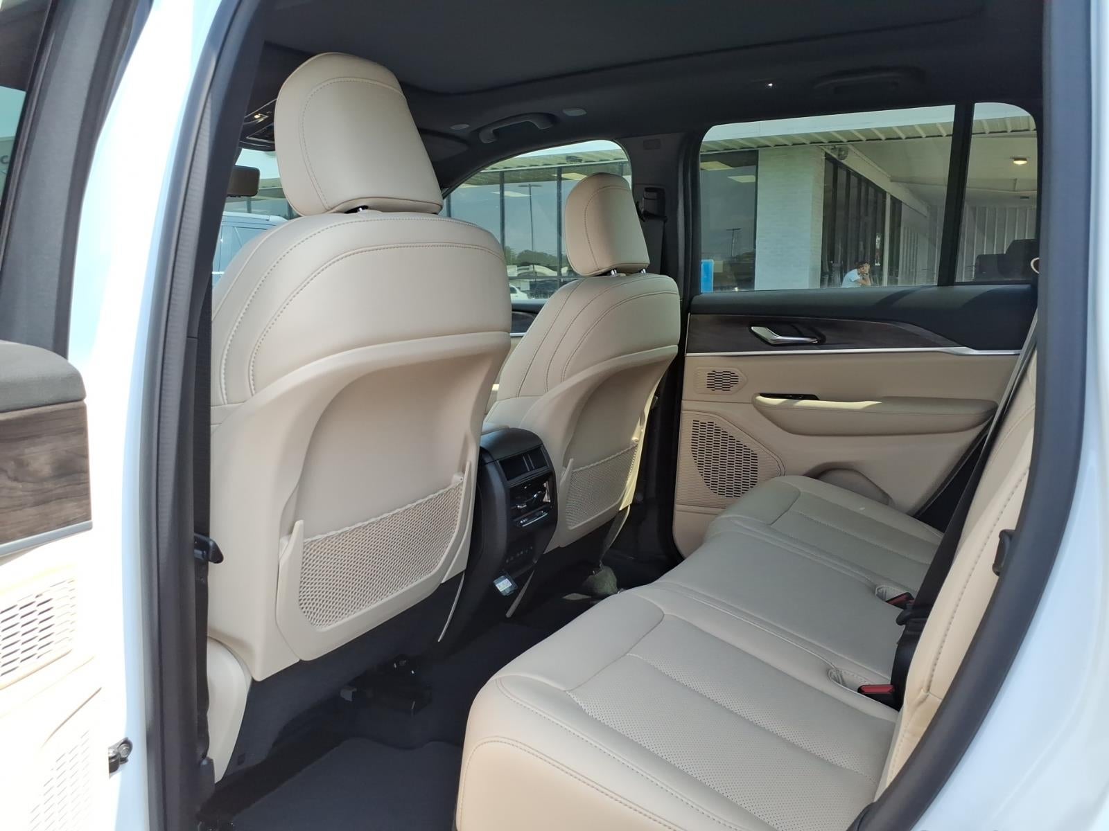 2026 Jeep Grand Cherokee GRAND CHEROKEE LIMITED 4X2