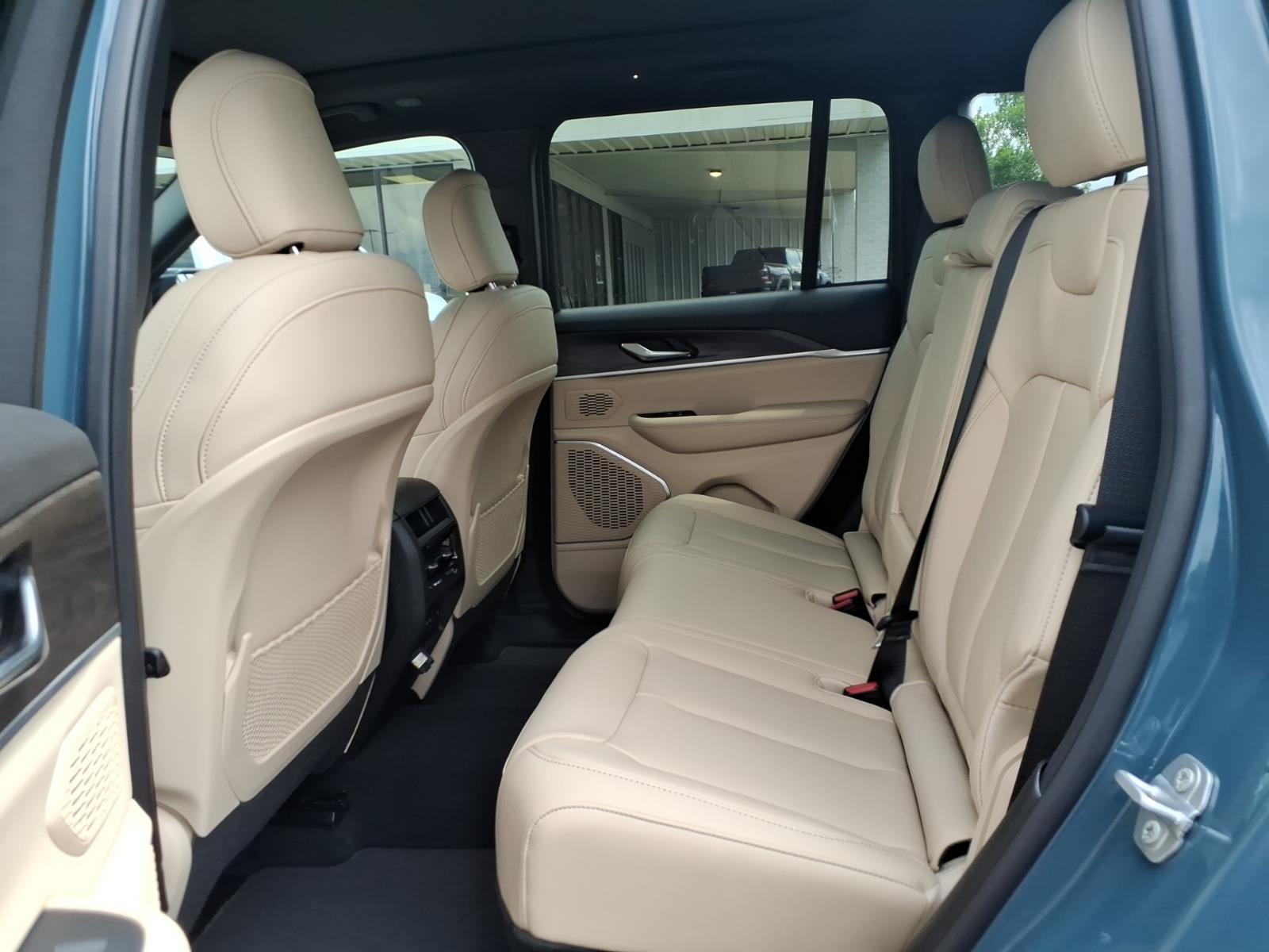 2026 Jeep Grand Cherokee GRAND CHEROKEE LIMITED 4X2