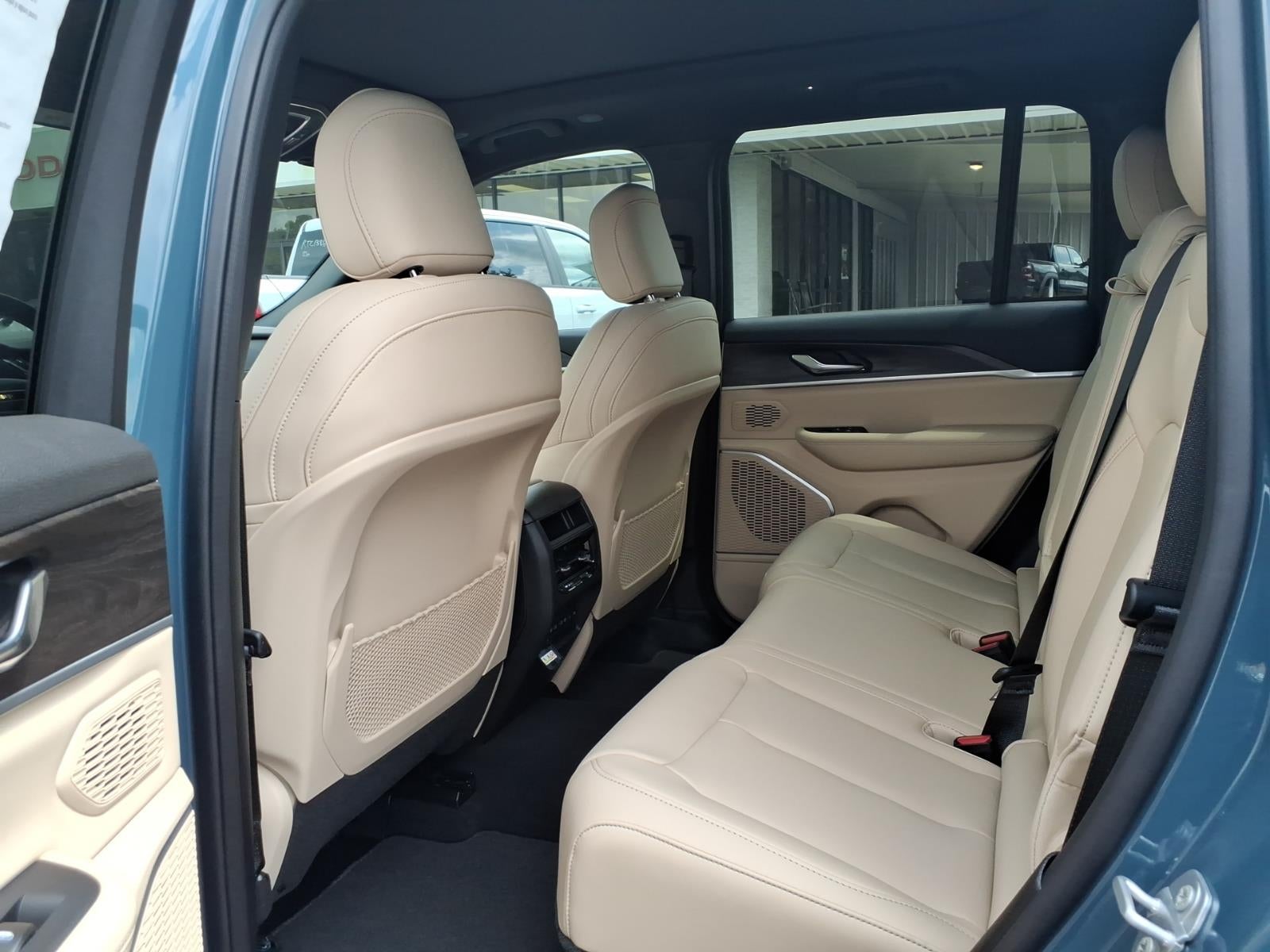 2026 Jeep Grand Cherokee GRAND CHEROKEE LIMITED 4X2