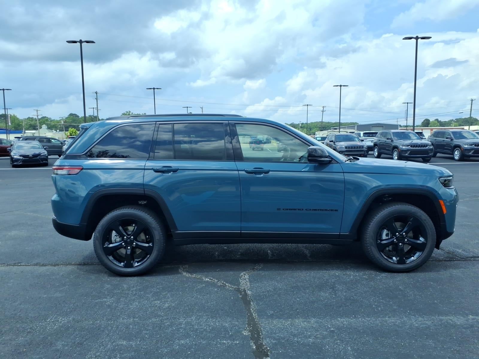 2026 Jeep Grand Cherokee GRAND CHEROKEE LIMITED 4X2