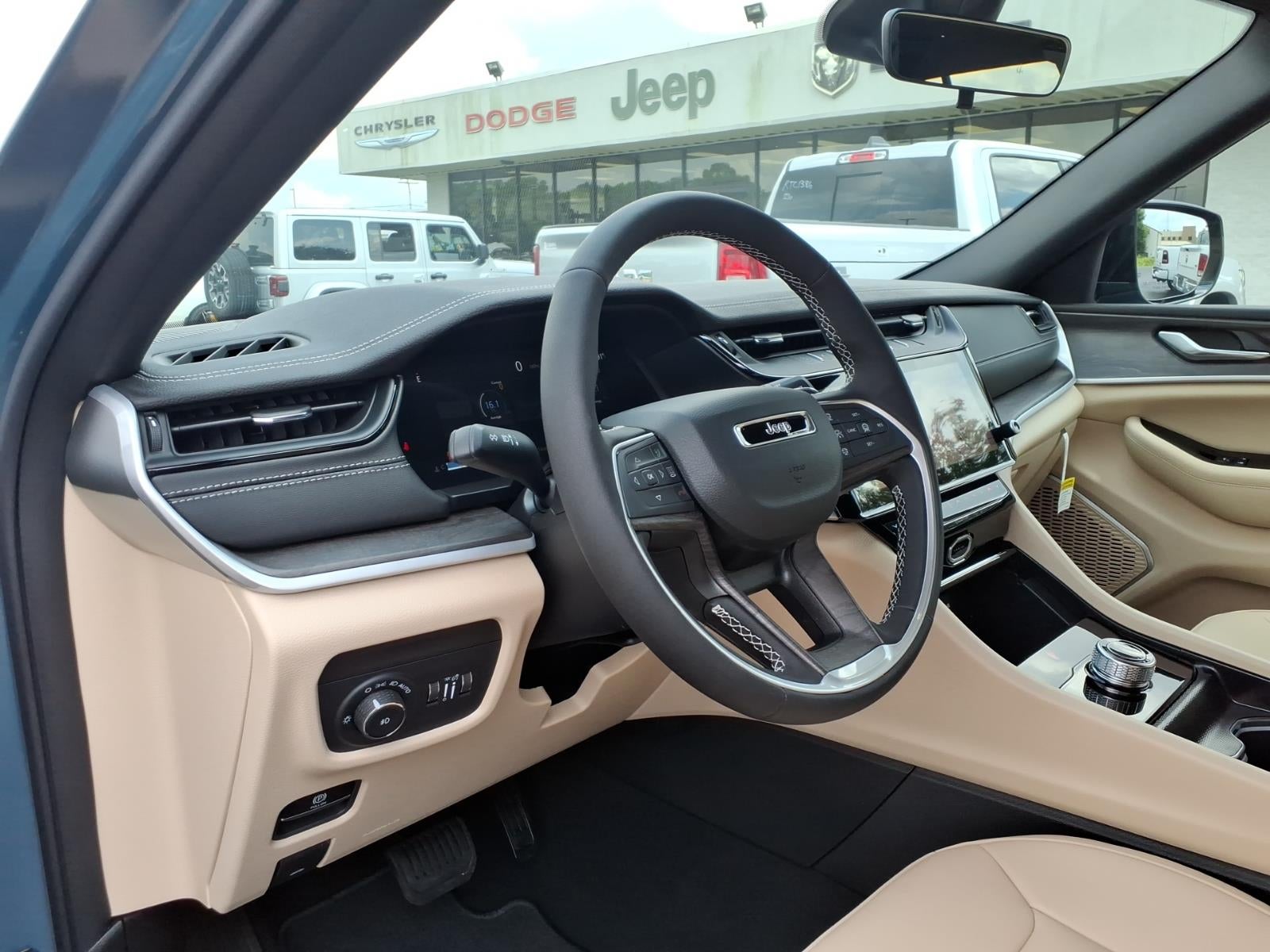 2026 Jeep Grand Cherokee GRAND CHEROKEE LIMITED 4X2