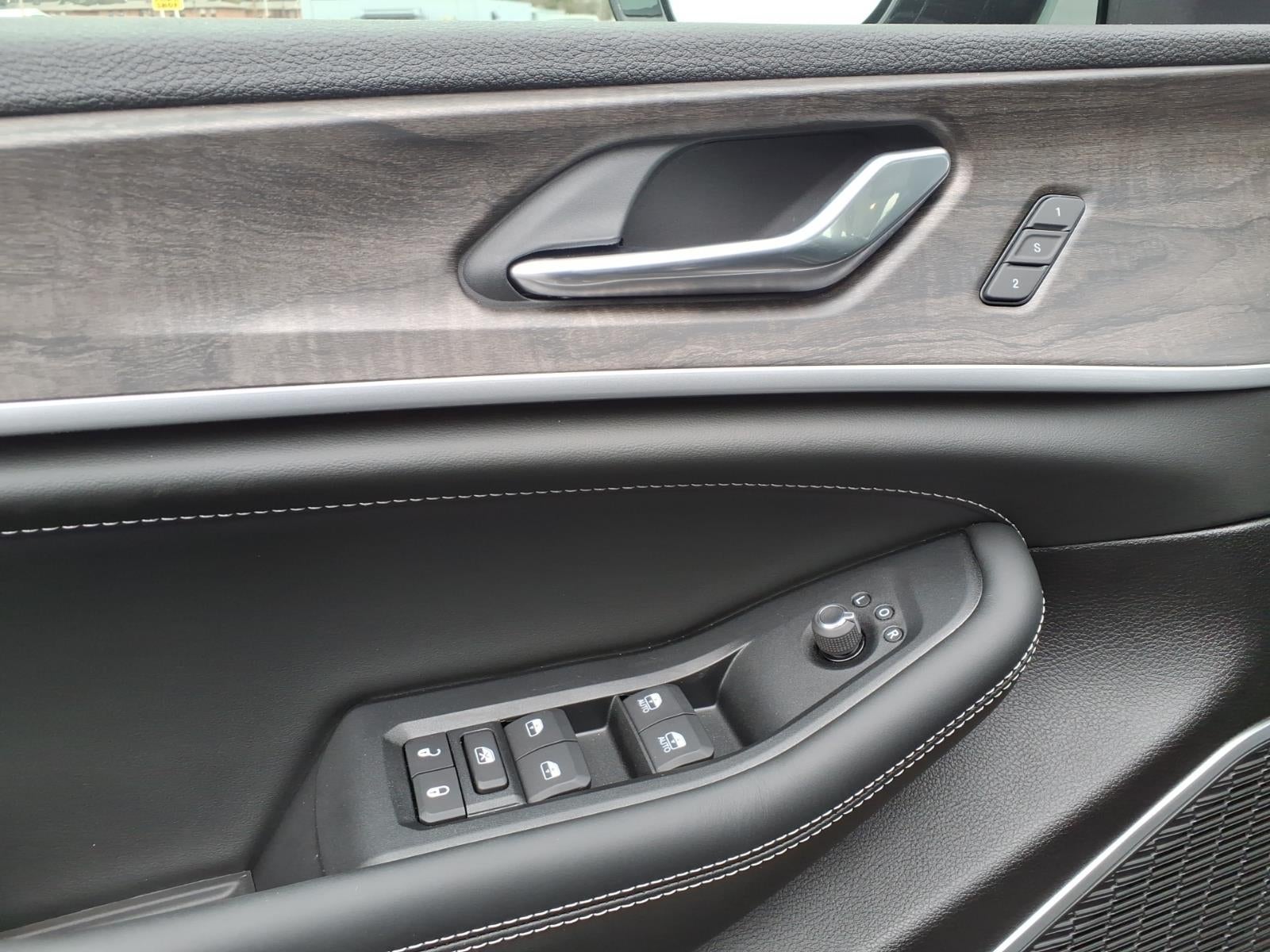 2026 Jeep Grand Cherokee GRAND CHEROKEE LIMITED RESERVE 4X4