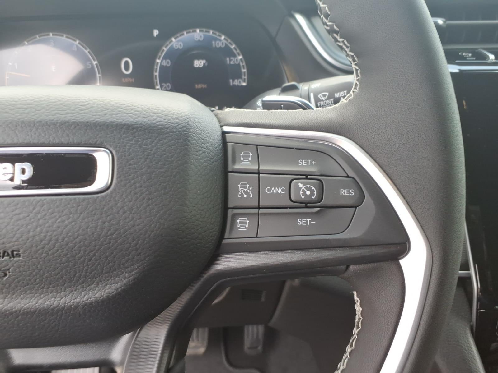 2026 Jeep Grand Cherokee GRAND CHEROKEE L LAREDO X 4X2
