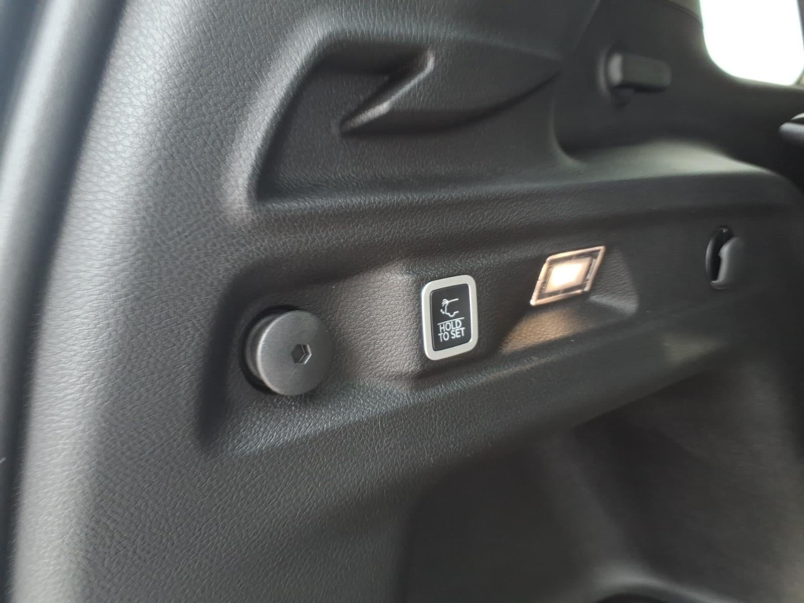 2026 Jeep Grand Cherokee GRAND CHEROKEE L LAREDO X 4X2