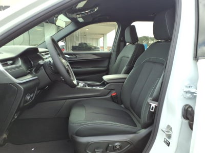 2026 Jeep Grand Cherokee GRAND CHEROKEE L LAREDO 4X2