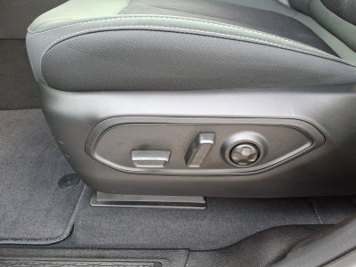 2026 Jeep Grand Cherokee GRAND CHEROKEE L LAREDO 4X2