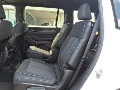 2026 Jeep Grand Cherokee GRAND CHEROKEE L LAREDO X 4X2