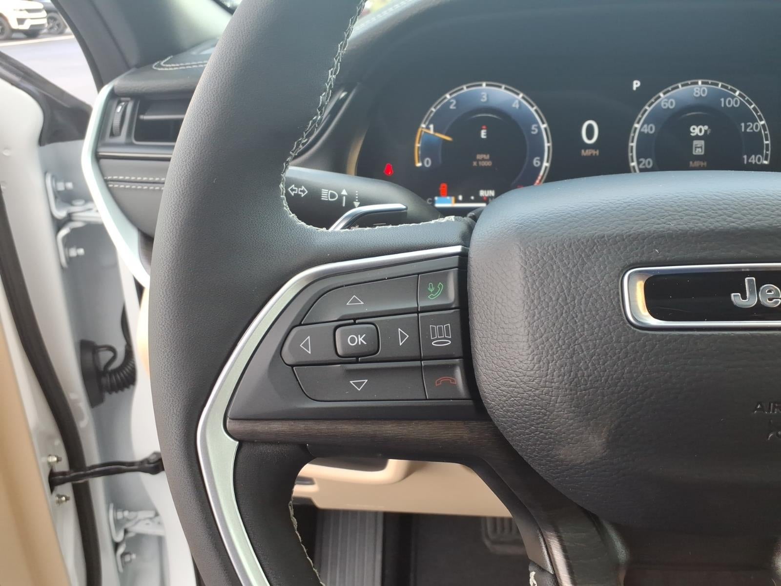 2026 Jeep Grand Cherokee GRAND CHEROKEE L LIMITED 4X2