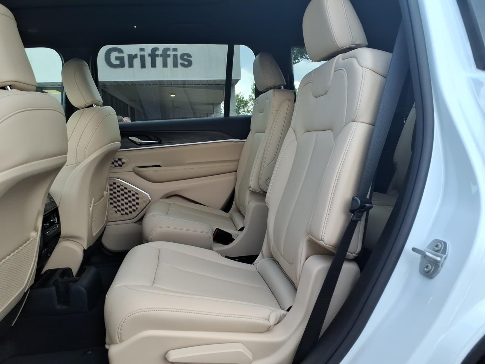 2026 Jeep Grand Cherokee GRAND CHEROKEE L LIMITED 4X2