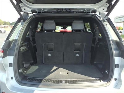 2024 Jeep Grand Cherokee L Altitude 4x4