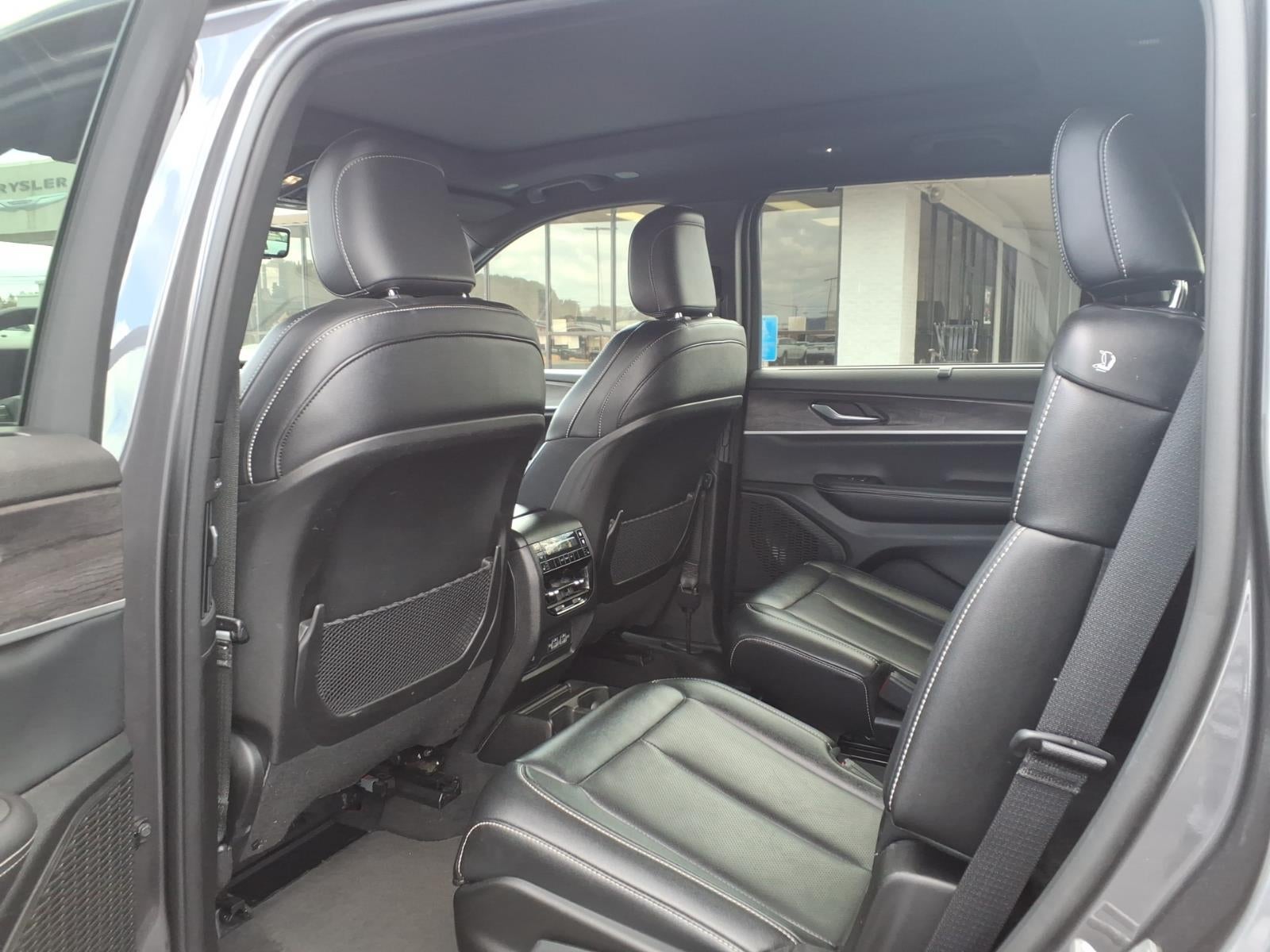 2024 Jeep Grand Cherokee L Limited 4x4