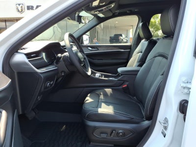 2026 Jeep Grand Cherokee GRAND CHEROKEE L LIMITED RESERVE 4X4