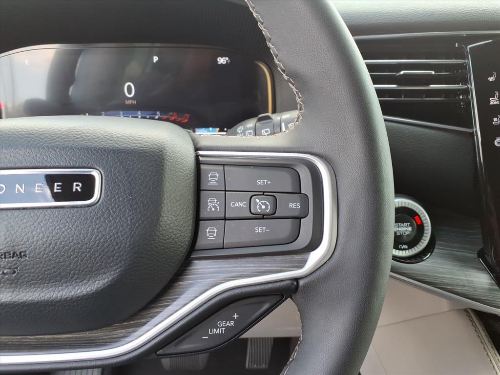 2024 Jeep Wagoneer Series II 4x2