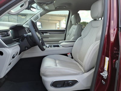 2024 Jeep Wagoneer Series II 4x2