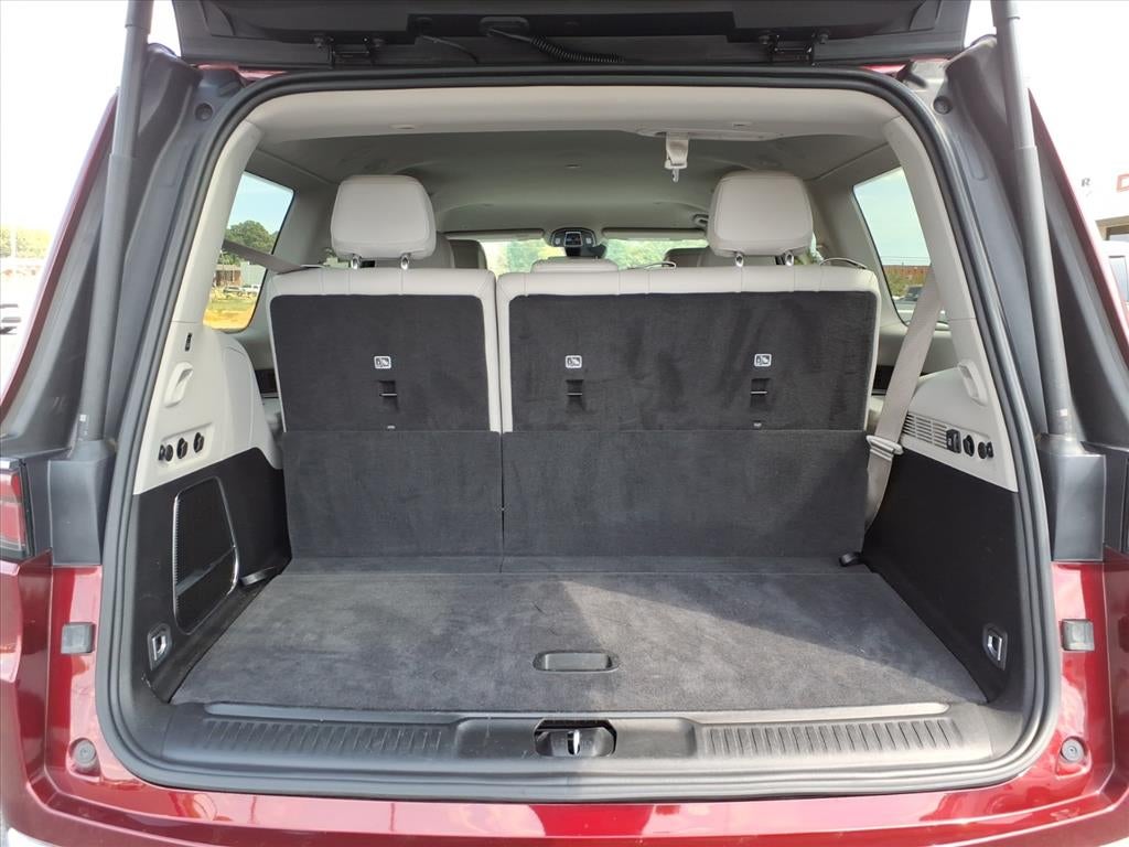 2024 Jeep Wagoneer Series II 4x2