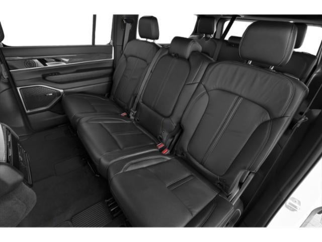 2022 Jeep Wagoneer Series III Carbide 4x2
