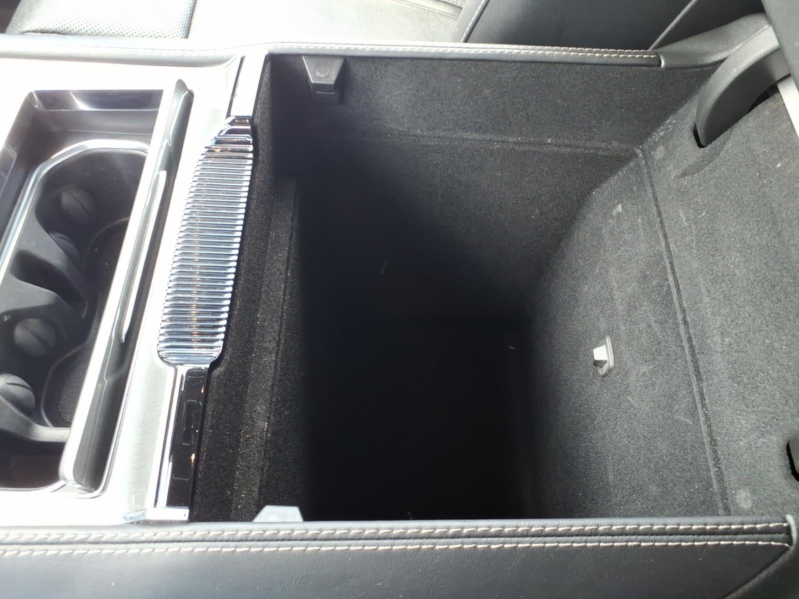 2022 Jeep Wagoneer Series III Carbide 4x2