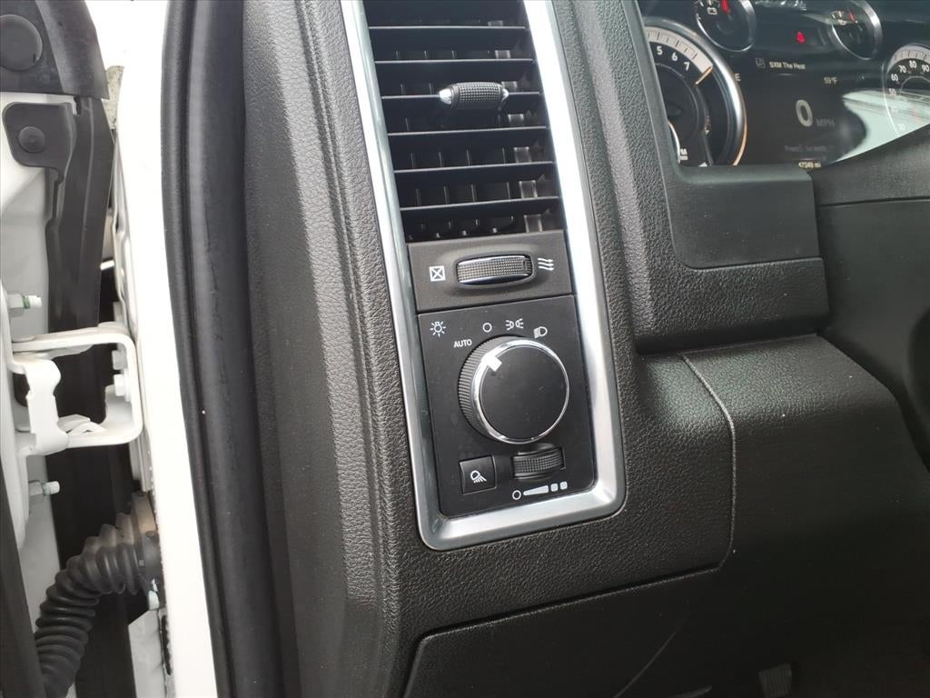 2023 RAM 1500 Classic Warlock Crew Cab 4x4 5'7' Box