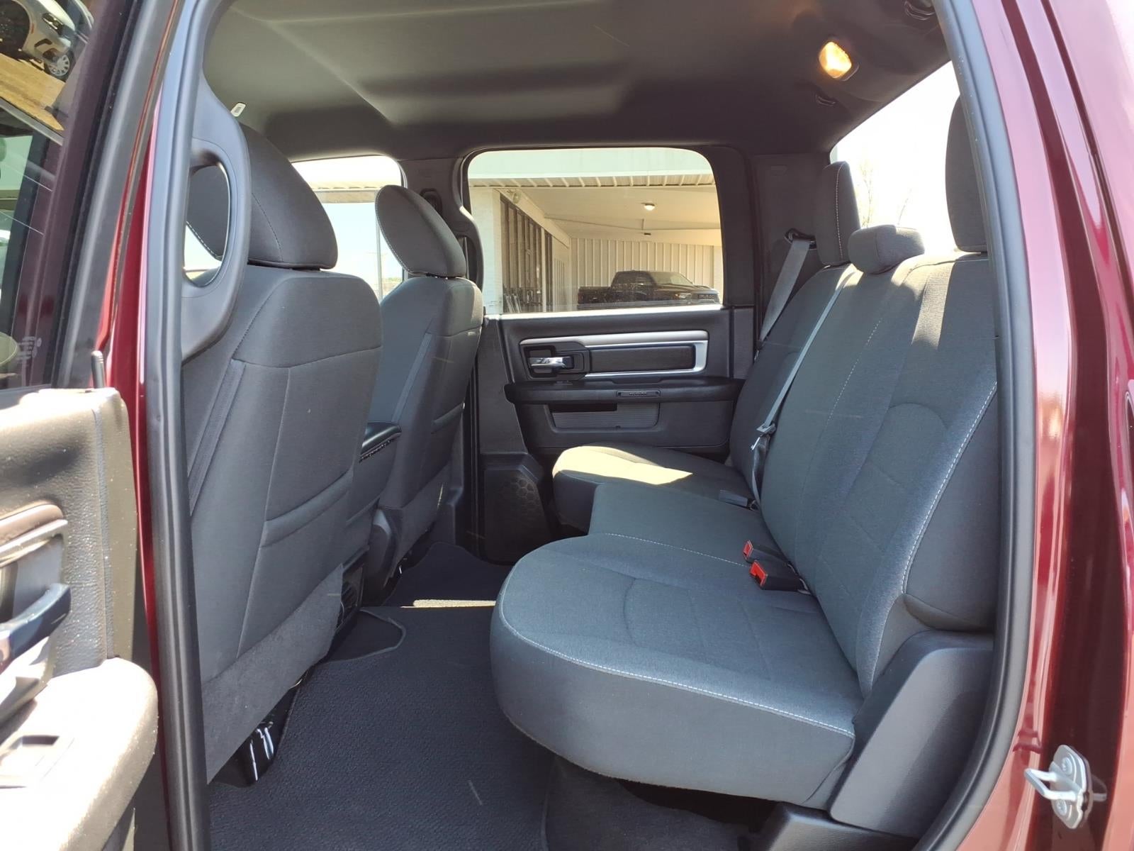 2024 RAM 1500 Classic Warlock Crew Cab 4x4 5'7' Box