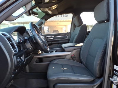 2022 RAM 1500 Big Horn Quad Cab 4x2 6'4' Box