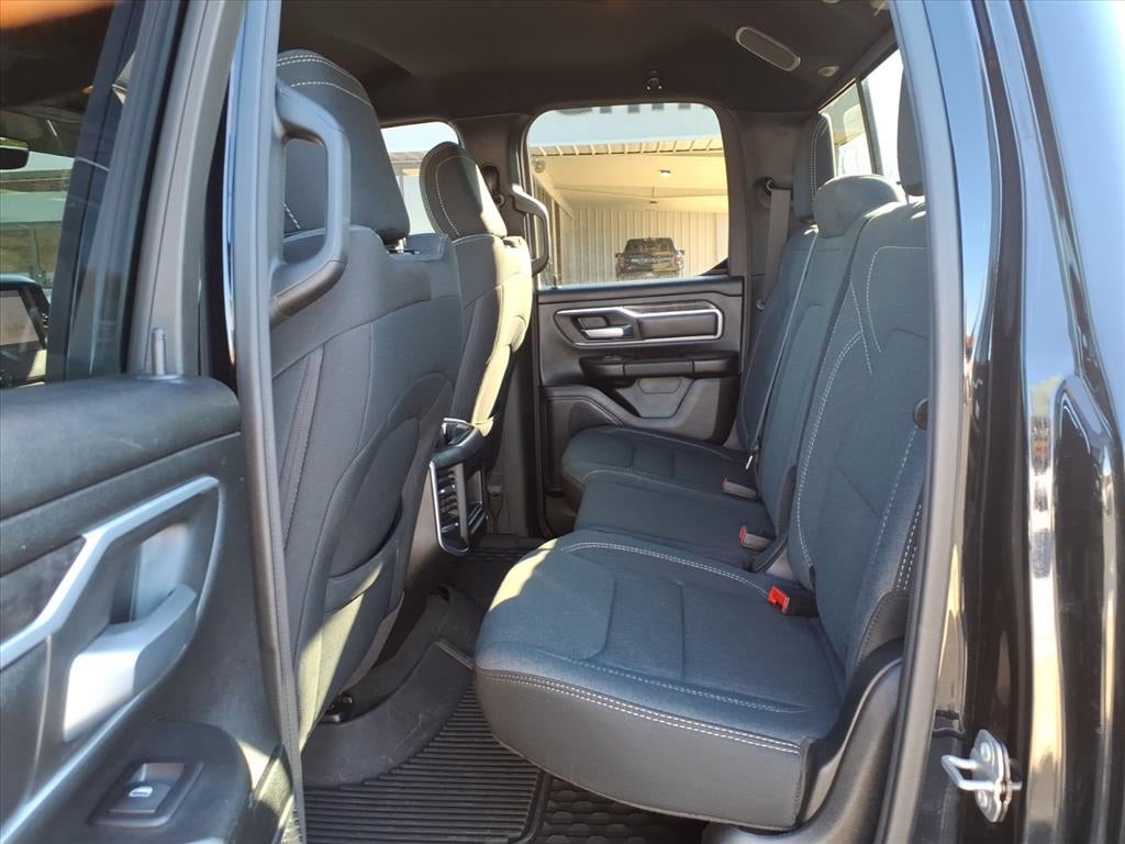 2022 RAM 1500 Big Horn Quad Cab 4x2 6'4' Box