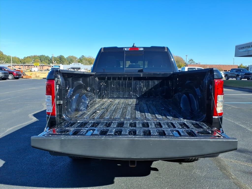 2022 RAM 1500 Big Horn Quad Cab 4x2 6'4' Box